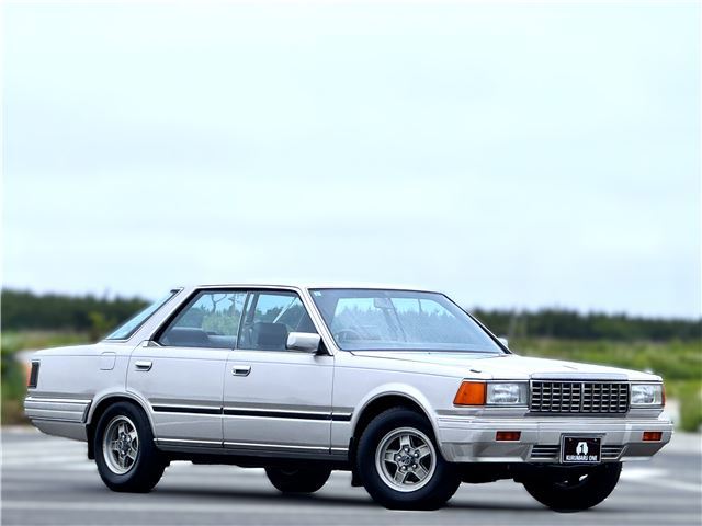 1985 Nissan Cedric 28D Diesel - photo 1 1985 Nissan Cedric 28D Diesel Sedan for sale, Japanese used car export - photo 1 of 43 | GULJI TRADERS