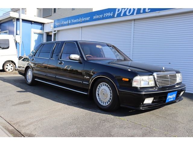 1988 Nissan Cedric - photo 1 1988 Nissan Cedric Sedan for sale, Japanese used car export - photo 1 of 50 | GULJI TRADERS