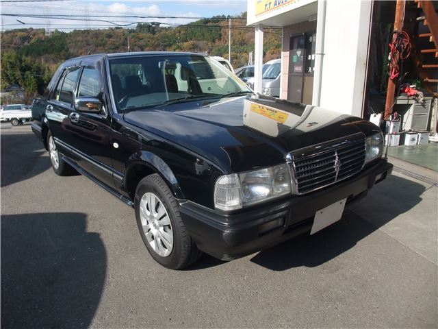 2014 Nissan Cedric Sedan for sale, Japanese used car export | GULJI TRADERS