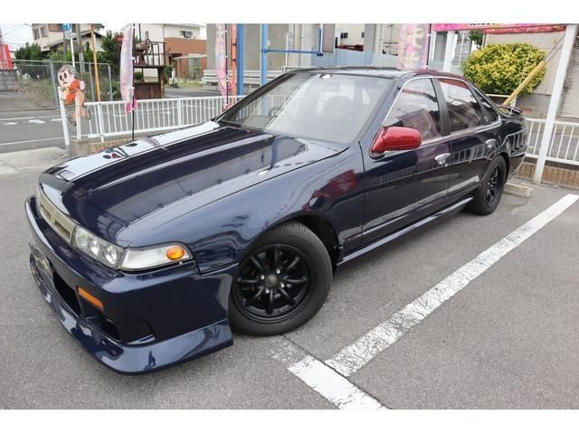 1990 Nissan Cefiro - photo 1 1990 Nissan Cefiro Sedan for sale, Japanese used car export - photo 1 of 30 | GULJI TRADERS
