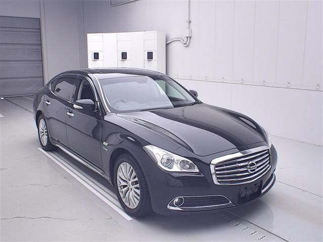 2015 Nissan Cima Hybrid VIP G - photo 1 2015 Nissan Cima Hybrid VIP G Sedan for sale, Japanese used car export - photo 1 of 11 | GULJI TRADERS