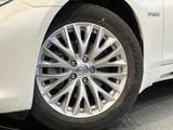 2017 Nissan Cima Hybrid VIP G Sedan for sale, Japanese used car export - photo 5 of 9 | GULJI TRADERS