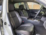 2017 Nissan Cima Hybrid VIP G Sedan for sale, Japanese used car export - photo 6 of 9 | GULJI TRADERS
