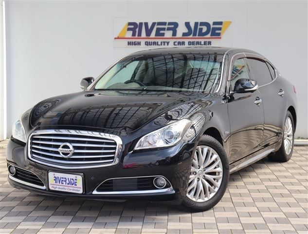 2018 Nissan Cima 3.5 VIP - photo 1 2018 Nissan Cima 3.5 VIP Sedan for sale, Japanese used car export | GULJI TRADERS