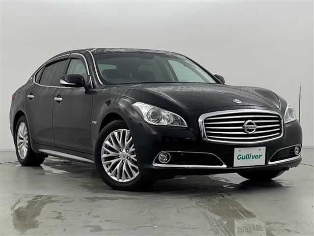 2019 Nissan Cima Hybrid - photo 1 2019 Nissan Cima Hybrid Sedan for sale, Japanese used car export - photo 1 of 24 | GULJI TRADERS