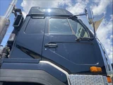 2002 Nissan Diesel BIG Thumb Tractor head Black Truck for sale, Japanese used car export - photo 18 of 47 | GULJI TRADERS