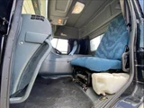 2002 Nissan Diesel BIG Thumb Tractor head Black Truck for sale, Japanese used car export - photo 37 of 47 | GULJI TRADERS