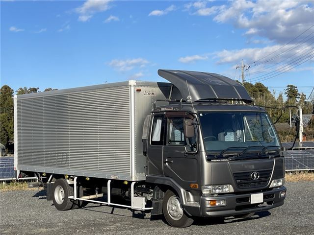 2004 Nissan Diesel Condor Wide - photo 1 2004 Nissan Diesel Condor Wide Truck for sale, Japanese used car export | GULJI TRADERS