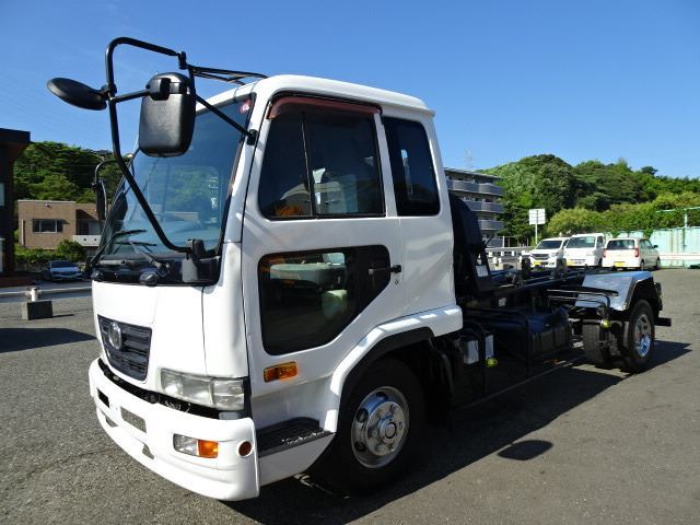 2007 Nissan Diesel Condor - photo 1 2007 Nissan Diesel Condor Truck for sale, Japanese used car export - photo 1 of 79 | GULJI TRADERS