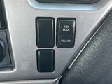 2012 Nissan Diesel Quon Truck for sale, Japanese used car export - photo 21 of 25 | GULJI TRADERS