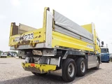 2013 Nissan Diesel Quon Truck for sale, Japanese used car export - photo 13 of 80 | GULJI TRADERS