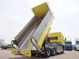 2013 Nissan Diesel Quon Truck for sale, Japanese used car export - photo 21 of 80 | GULJI TRADERS
