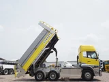 2013 Nissan Diesel Quon Truck for sale, Japanese used car export - photo 22 of 80 | GULJI TRADERS