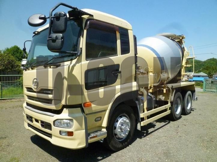 2013 Nissan Diesel Quon Truck for sale, Japanese used car export - photo 1 of 21 | GULJI TRADERS