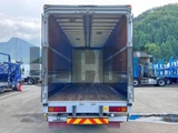 2013 Nissan Diesel Quon Truck for sale, Japanese used car export - photo 5 of 21 | GULJI TRADERS