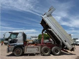 2014 Nissan Diesel Quon Truck for sale, Japanese used car export - photo 18 of 71 | GULJI TRADERS