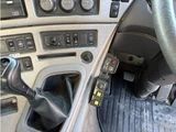 2014 Nissan Diesel Quon Truck for sale, Japanese used car export - photo 67 of 71 | GULJI TRADERS