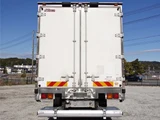2014 Nissan Diesel Quon 6x2 Truck for sale, Japanese used car export - photo 10 of 25 | GULJI TRADERS