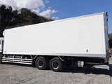 2014 Nissan Diesel Quon 6x2 Truck for sale, Japanese used car export - photo 11 of 25 | GULJI TRADERS