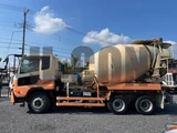 2014 Nissan Diesel Quon Truck for sale, Japanese used car export - photo 2 of 21 | GULJI TRADERS