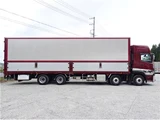 2018 Nissan Diesel Quon Truck for sale, Japanese used car export - photo 4 of 21 | GULJI TRADERS