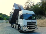 2020 Nissan Diesel Quon Truck for sale, Japanese used car export - photo 16 of 25 | GULJI TRADERS