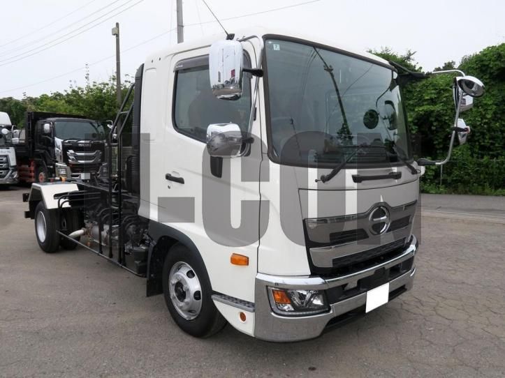 2025 Nissan Diesel Quon Truck for sale, Japanese used car export - photo 1 of 21 | GULJI TRADERS