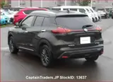 2023 Nissan Kix Green SUV for sale, Japanese used car export - photo 8 of 45 | GULJI TRADERS