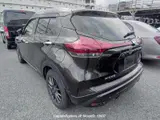 2023 Nissan Kix Green SUV for sale, Japanese used car export - photo 40 of 45 | GULJI TRADERS
