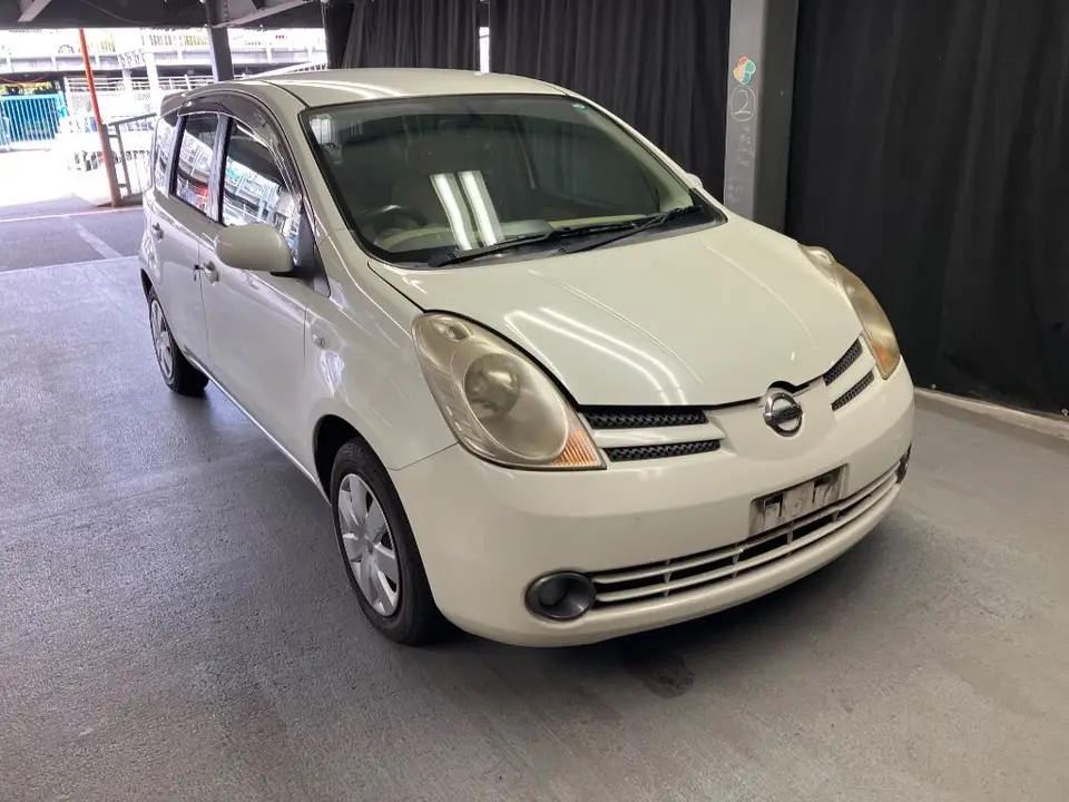 2005 Nissan Note 15E Pearl Van for sale, Japanese used car export - photo 1 of 5 | GULJI TRADERS