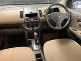 2005 Nissan Note 15S V Package Silver Van for sale, Japanese used car export - photo 3 of 5 | GULJI TRADERS