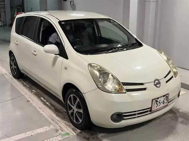 2007 Nissan Note 15M KAGAYAKI Edition Pearl Van for sale, Japanese used car export - photo 1 of 10 | GULJI TRADERS
