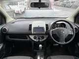 2007 Nissan Note 15M KAGAYAKI Edition Pearl Van for sale, Japanese used car export - photo 3 of 10 | GULJI TRADERS