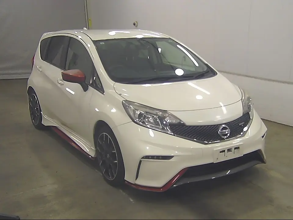 2015 Nissan Note Nismo S - photo 1 2015 Nissan Note Nismo S Pearl Van for sale, Japanese used car export - photo 1 of 7 | GULJI TRADERS