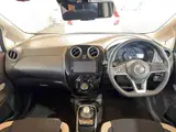 2018 Nissan Note e-POWER X Josh Sekikaiten Pearl Van for sale, Japanese used car export - photo 3 of 10 | GULJI TRADERS