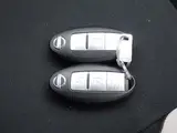 2020 Nissan Note e-POWER B Silver Van for sale, Japanese used car export - photo 7 of 10 | GULJI TRADERS