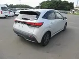 2021 Nissan Note S Silver Van for sale, Japanese used car export - photo 2 of 8 | GULJI TRADERS
