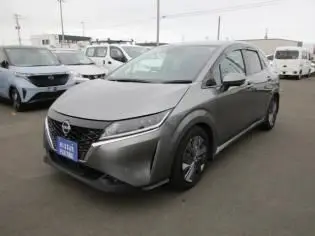 2021 Nissan Note X - photo 1 2021 Nissan Note X Gray Van for sale, Japanese used car export - photo 1 of 8 | GULJI TRADERS