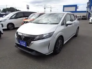 2021 Nissan Note S - photo 1 2021 Nissan Note S Silver Van for sale, Japanese used car export - photo 1 of 8 | GULJI TRADERS