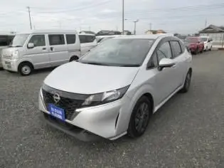 2021 Nissan Note S Silver Van for sale, Japanese used car export - photo 1 of 8 | GULJI TRADERS