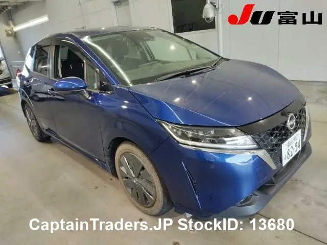 2022 Nissan Note - photo 1 2022 Nissan Note BLUE Van for sale, Japanese used car export - photo 1 of 7 | GULJI TRADERS