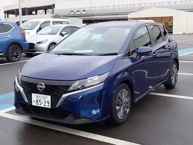 2023 Nissan Note X - photo 1 2023 Nissan Note X Blue Van for sale, Japanese used car export - photo 1 of 10 | GULJI TRADERS