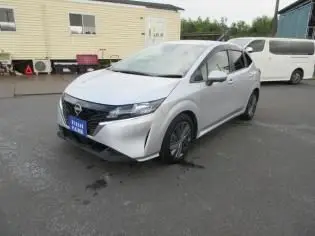 2023 Nissan Note X Silver Van for sale, Japanese used car export - photo 1 of 8 | GULJI TRADERS