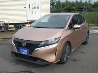 2023 Nissan Note X Brown Van for sale, Japanese used car export - photo 1 of 8 | GULJI TRADERS