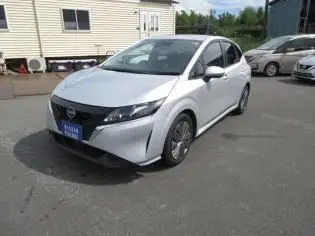 2023 Nissan Note X FOUR/4WD Silver Van for sale, Japanese used car export - photo 1 of 8 | GULJI TRADERS