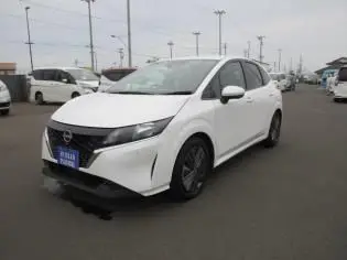 2023 Nissan Note [Recommended] X FOUR / 4WD Pearl Van for sale, Japanese used car export - photo 1 of 8 | GULJI TRADERS