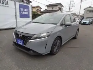 2023 Nissan Note X - photo 1 2023 Nissan Note X Gray Van for sale, Japanese used car export - photo 1 of 8 | GULJI TRADERS