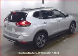 2017 Nissan X-trail Silver SUV for sale, Japanese used car export - photo 5 of 31 | GULJI TRADERS