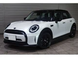 2024 Other Cooper D Classic Trim Cooper D Classic Trim Premium Pearl Sedan for sale, Japanese used car export - photo 1 of 9 | GULJI TRADERS