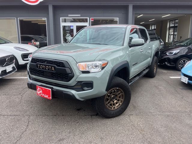2022 Other Double Cab Trail Edition Double Cab Trail Edition Green Sedan for sale, Japanese used car export - photo 1 of 44 | GULJI TRADERS